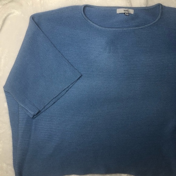 Fate Blue Shaker Knit Oversized Poncho Elbow Length Sweater Size Small - Picture 4 of 8